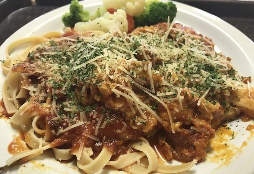 簡易ホテル The Grand Majestic Lodge