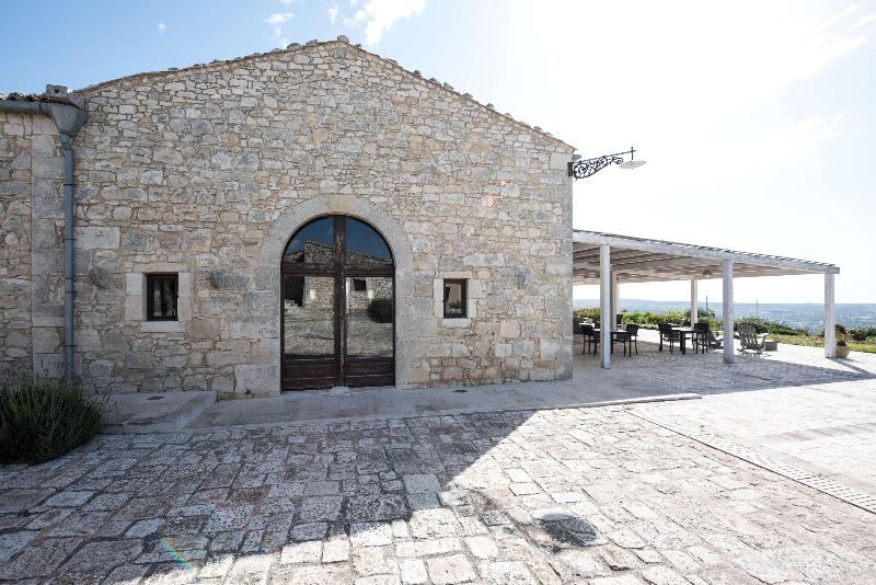 هتل La Dimora Di Spartivento Bw Signature Collection