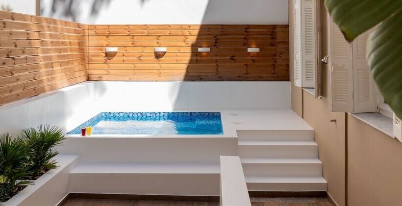 Nemeseos 82m² Homm Apartment With Roof Garden And Pool