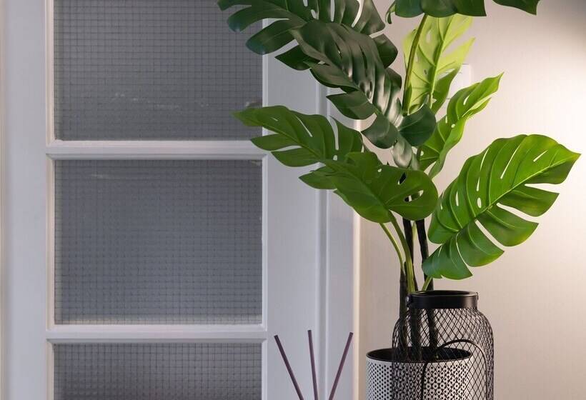 Nemeseos 82m² Homm Apartment With Roof Garden And Pool