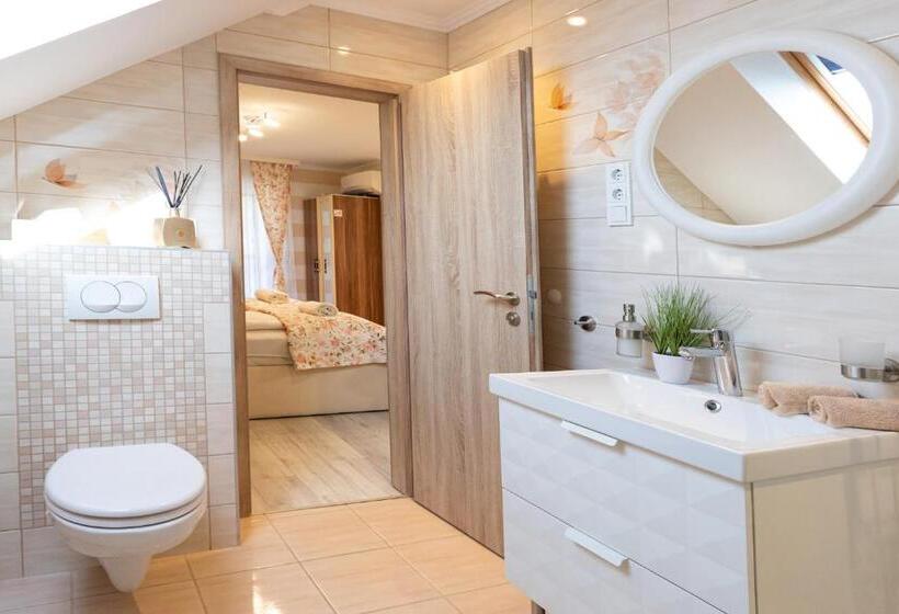 Пансион Balaton Fantasy Villa