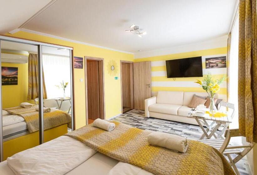 Пансион Balaton Fantasy Villa