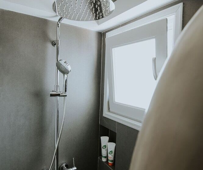 Amorgis Seaside Villa