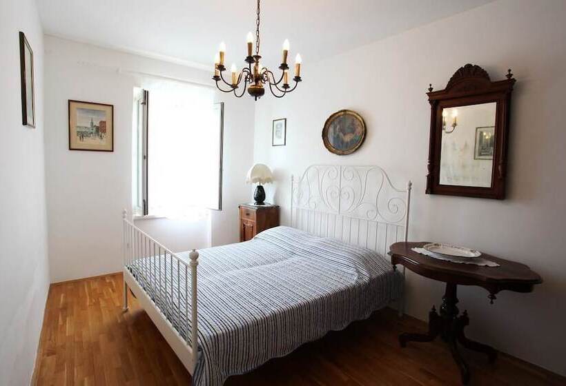 Apartment Hvar   Center Town