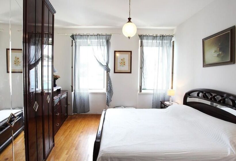 Apartment Hvar   Center Town