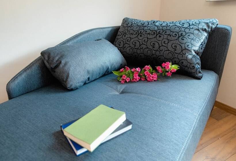 Apartment Schwarz Waldperle