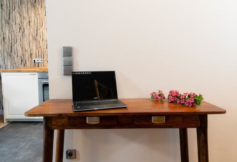 Apartment Schwarz Waldperle