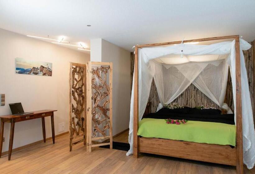 Apartment Schwarz Waldperle