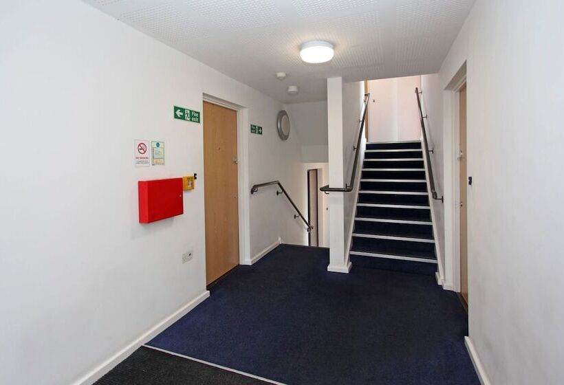 Autumn Heights Apartments