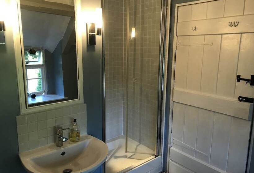 مبيت وإفطار Corner House