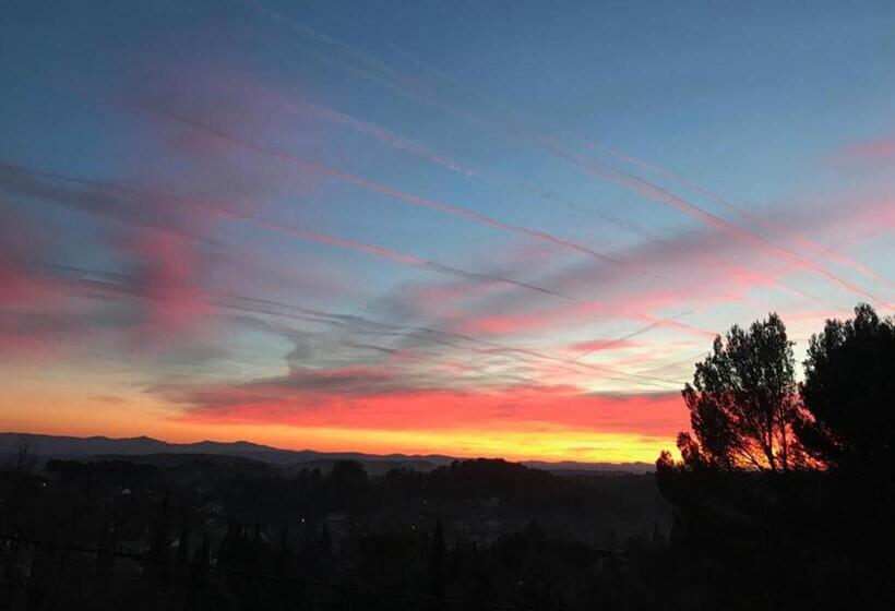 צימר Le Clos En Provence