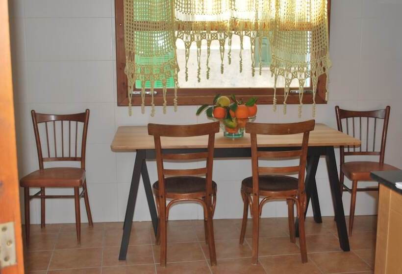 Can Moranta By Localite