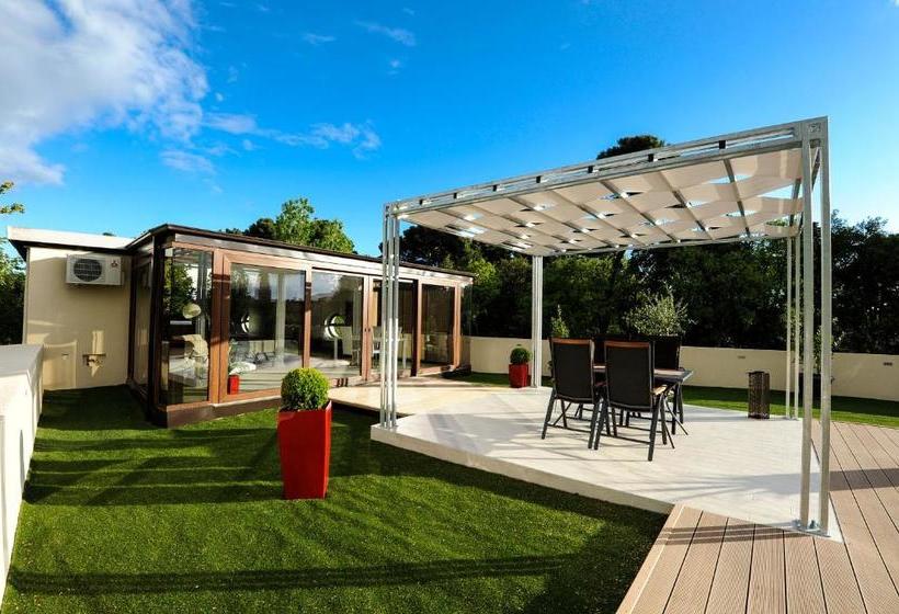 Feel Good Penthouse With Jacuzzi