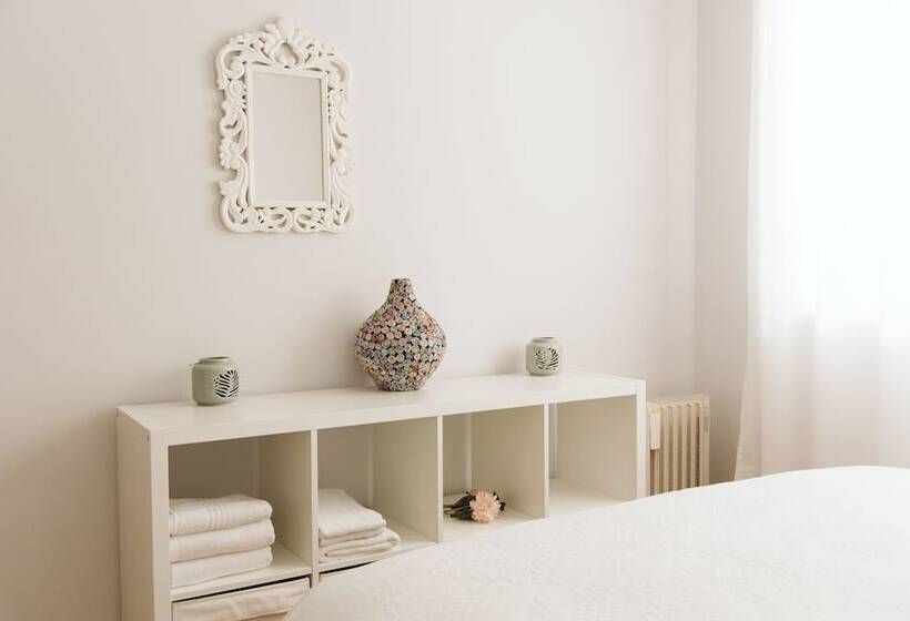 Gaia Central Apartment