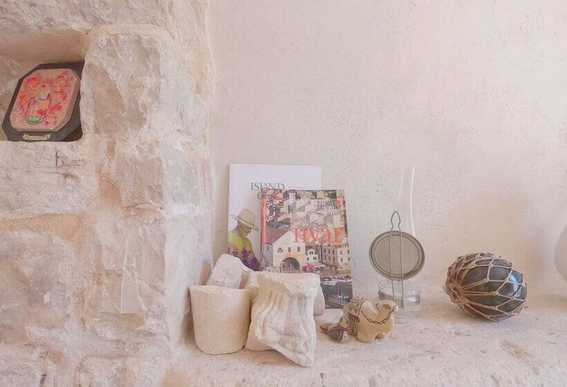 Historic Piazza House & Romantic Hidden Garden