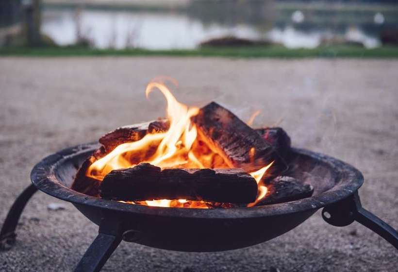 호텔 Camping Pod Near Lakecampsite