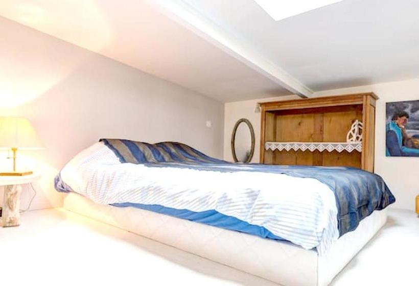 Maison De 3 Chambres Avec Wifi A Clichy