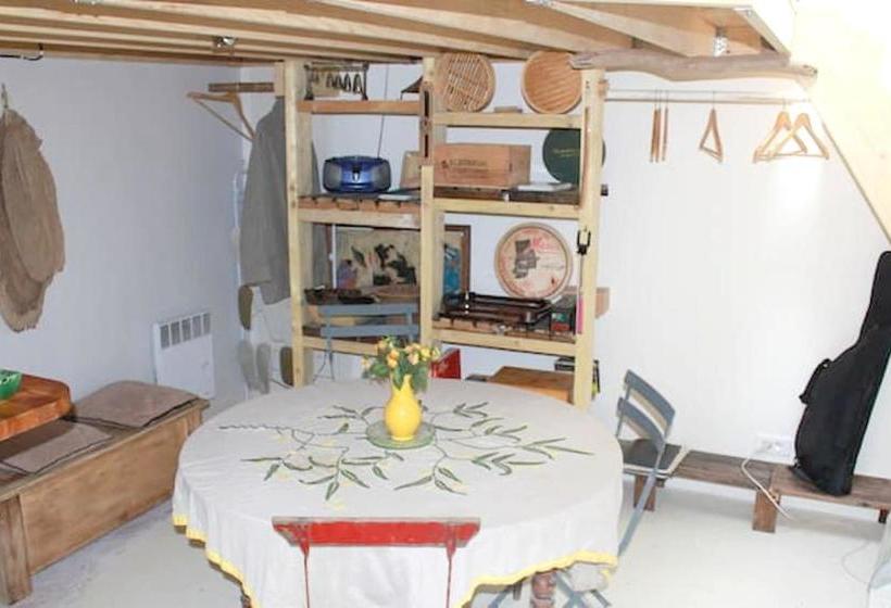 Maison De 3 Chambres Avec Wifi A Clichy