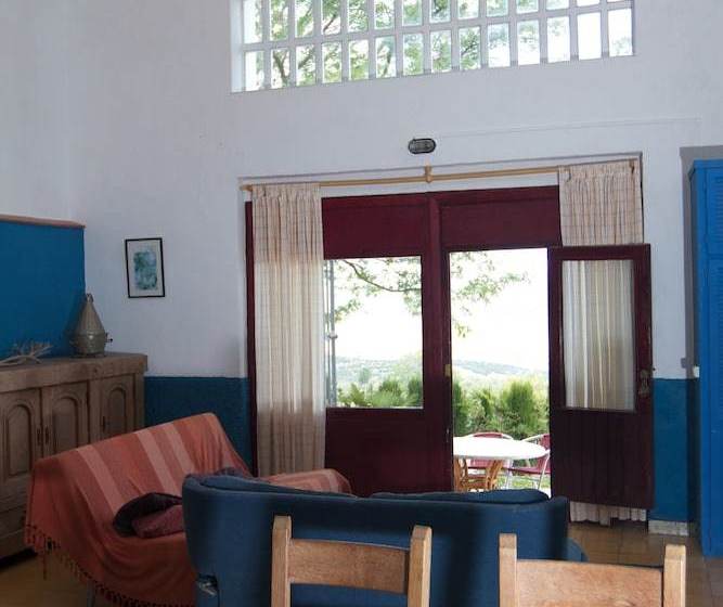 La Escuela Del Campo