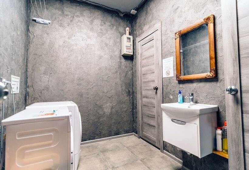 Loft Hostel&apartments