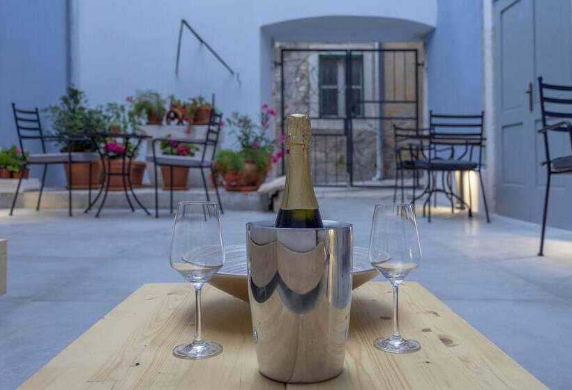 بنسيون Boutique Rooms Mirabilis
