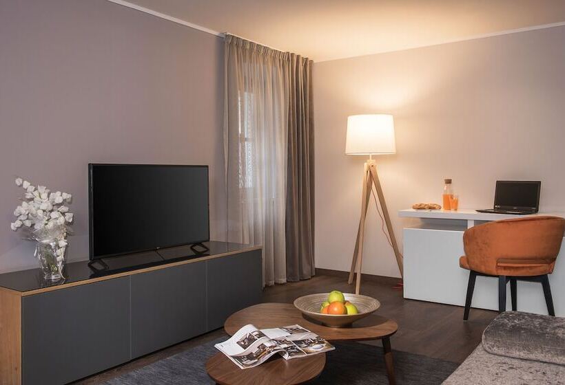 פנסיון Boutique Rooms Mirabilis