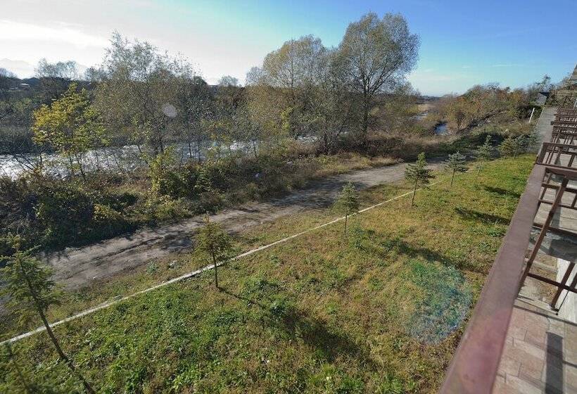 پانسیون Guest House Sova