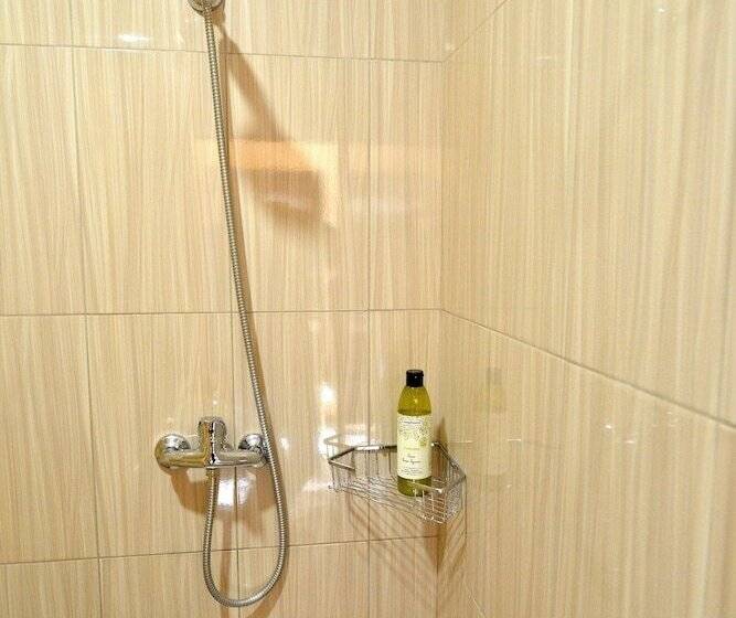 پانسیون Guest House Sova