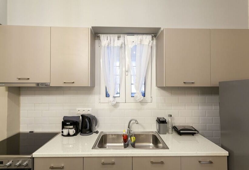 Privilege Flat Renovated Upscale Studio