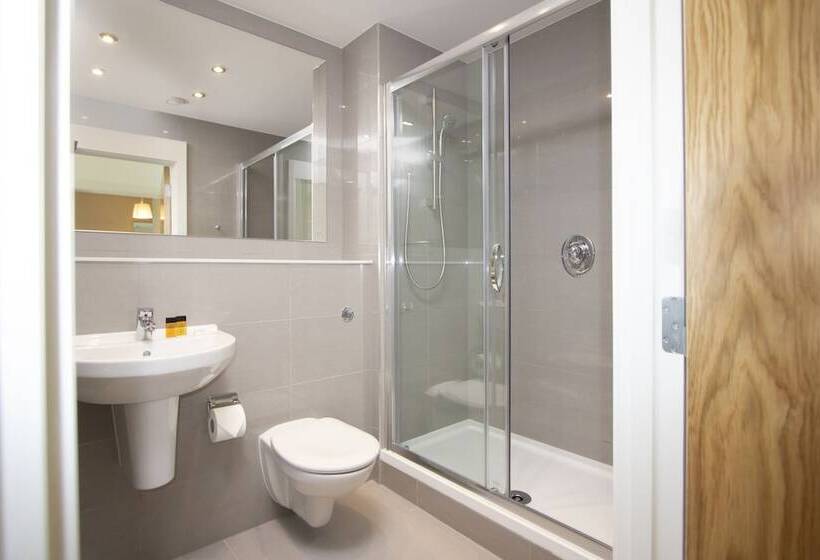 Royal Winchester House