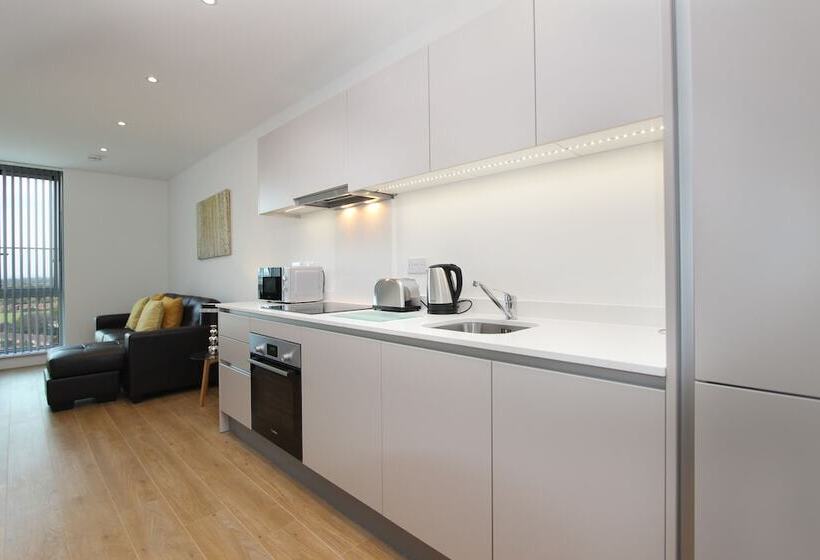 Royal Winchester House