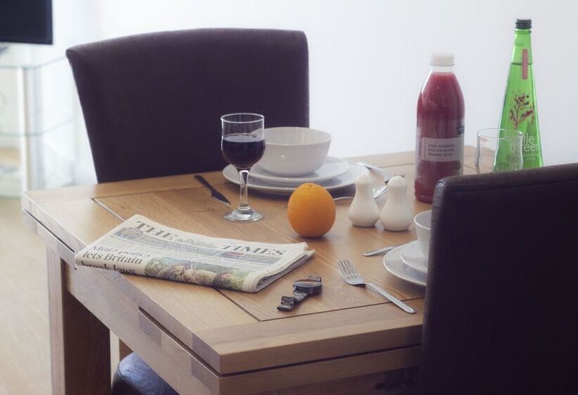 Royal Winchester House