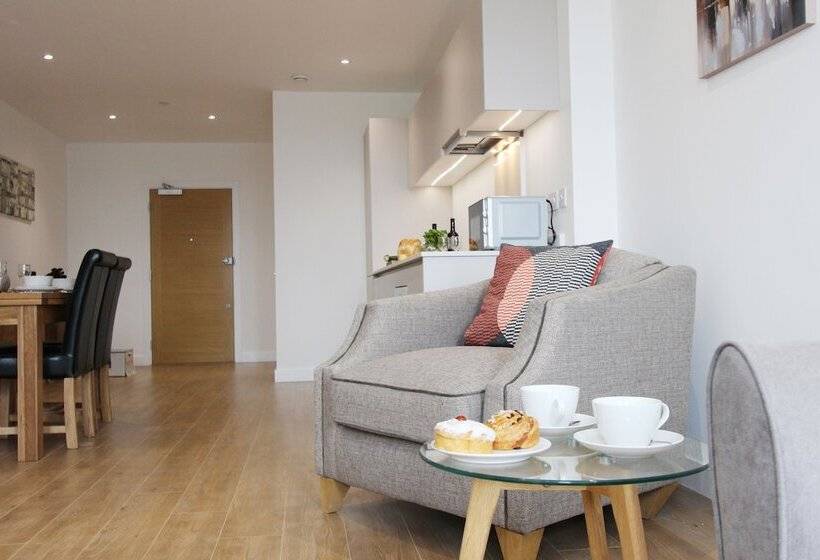 Royal Winchester House