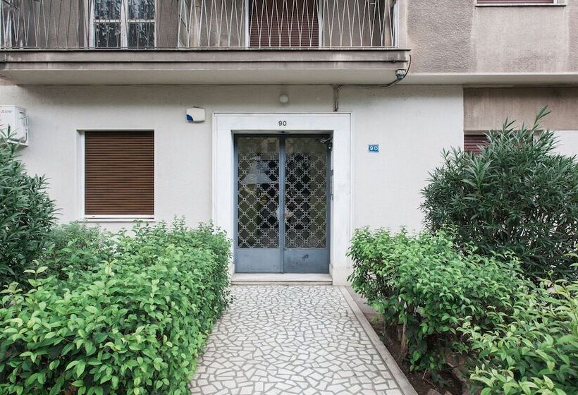 Urban & Cozy 1bd Apartment In Ampelokipoi Area By Upstreet