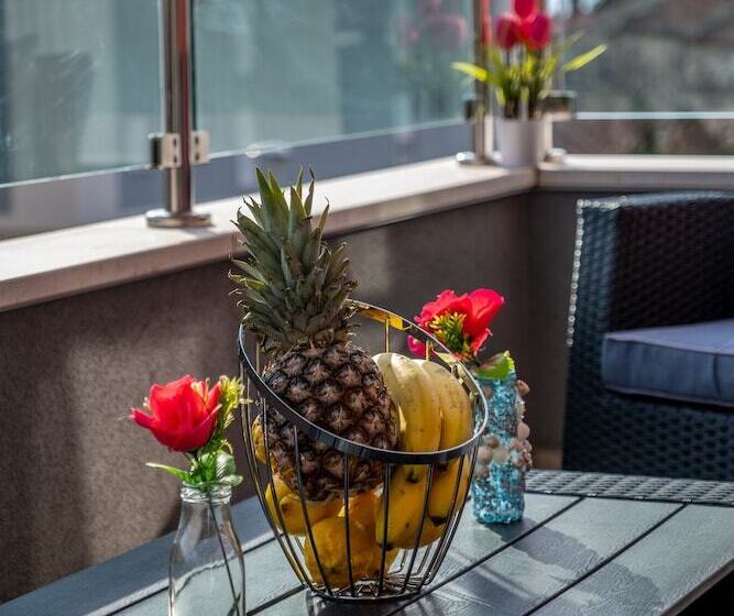 Urban Villa Penthouse