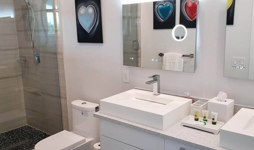 Villa Cosmopolitan By Vacationhit