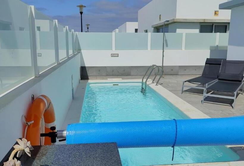 Villa La Asomada, Playa Blanca