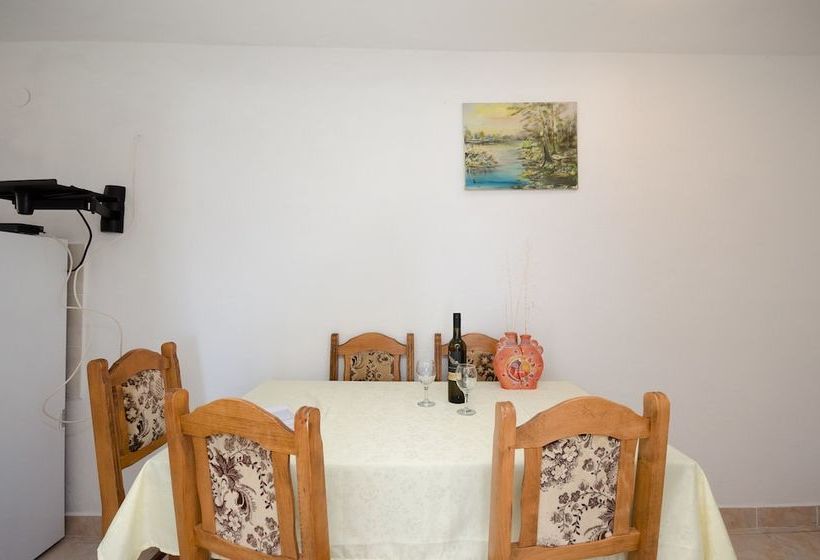 Apartment Bigterrace