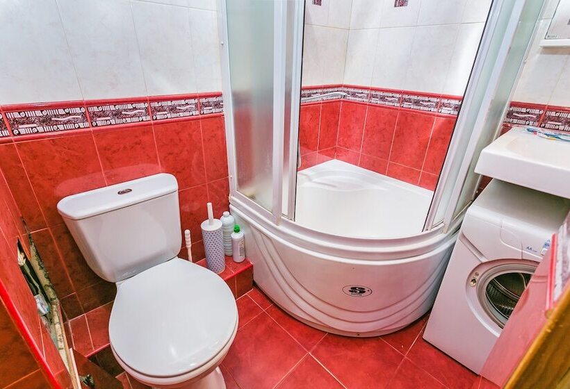 Apartment On Bolshoy Kondratievskiy 4