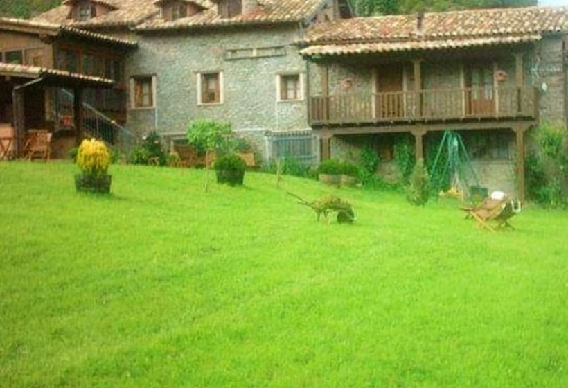 Apartment With One Bedroom In Ardanué, With Wonderful Mountain View And Furnished Garden