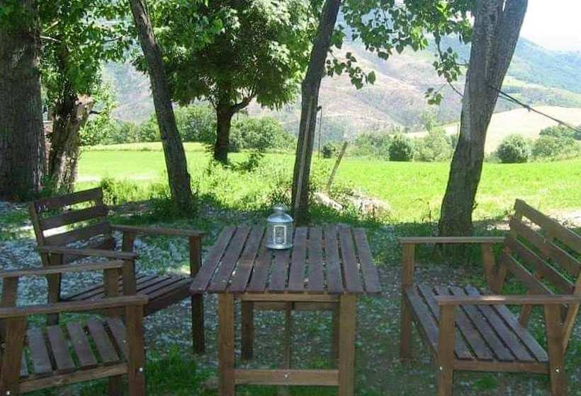 Apartment With One Bedroom In Ardanué, With Wonderful Mountain View And Furnished Garden