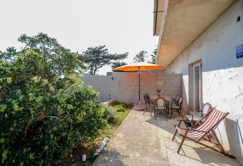 Apartments Anamarija