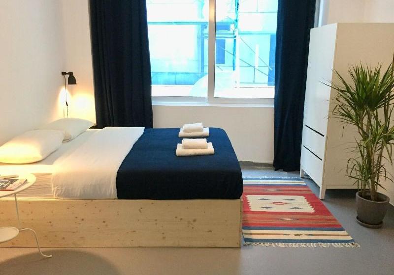 住宿加早餐  10 Petraki