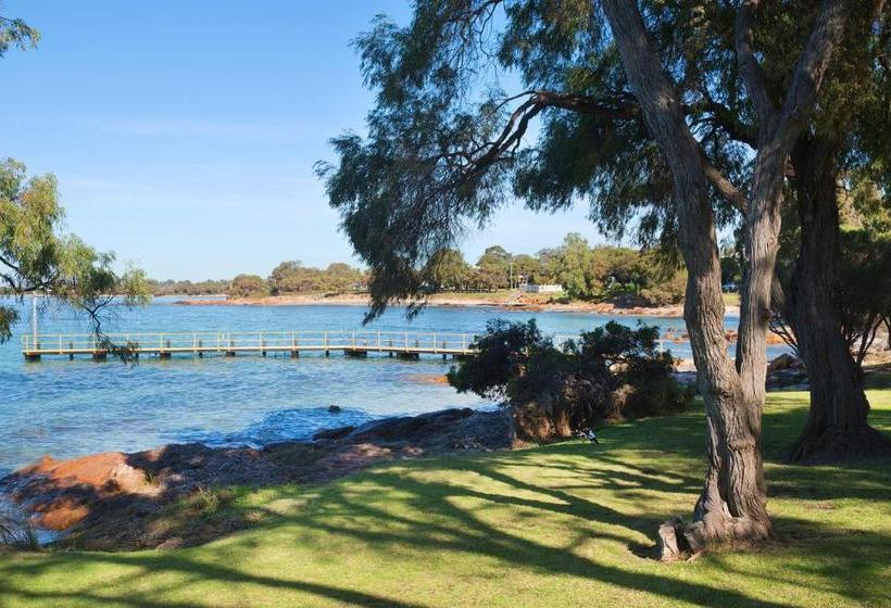 Casa Azzura   Beachside Entertainer