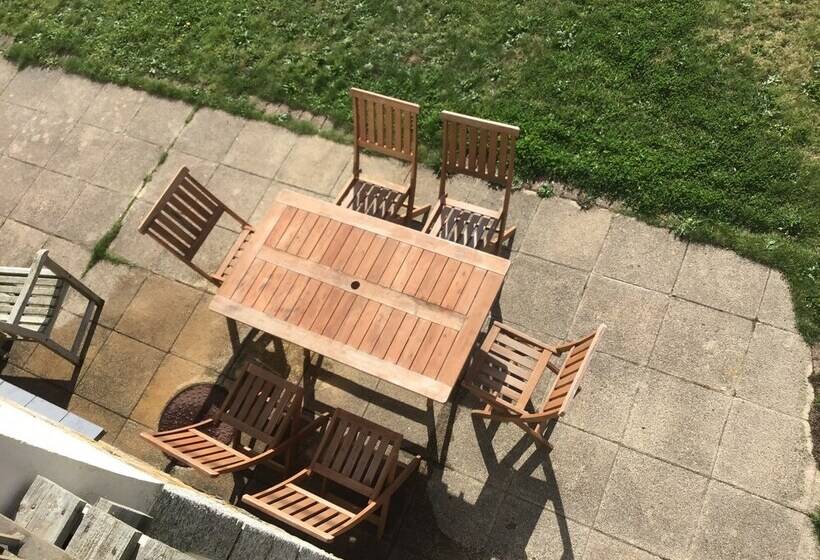 5 Bedroom Detached House With Amazing Sea Views