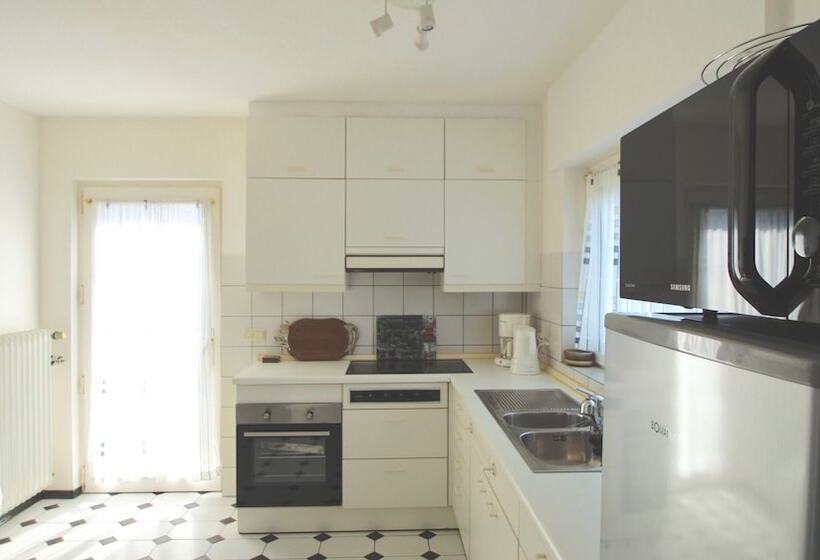 Ferienwohnungen  Bergisch Gladbach Gl234