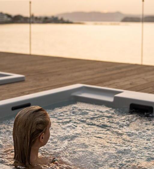 Domus Aqua, Member Of Domus Elegance Collection