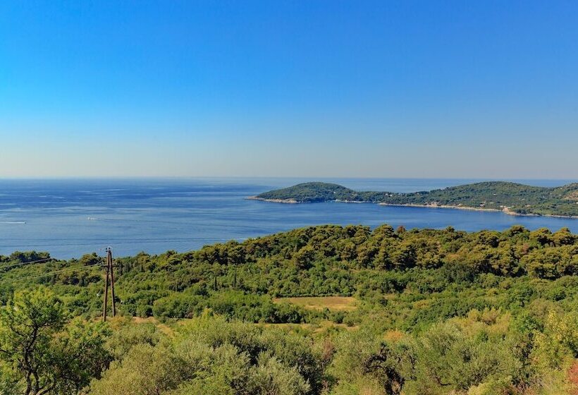 Hedera Estate, Villa Hedera Vii