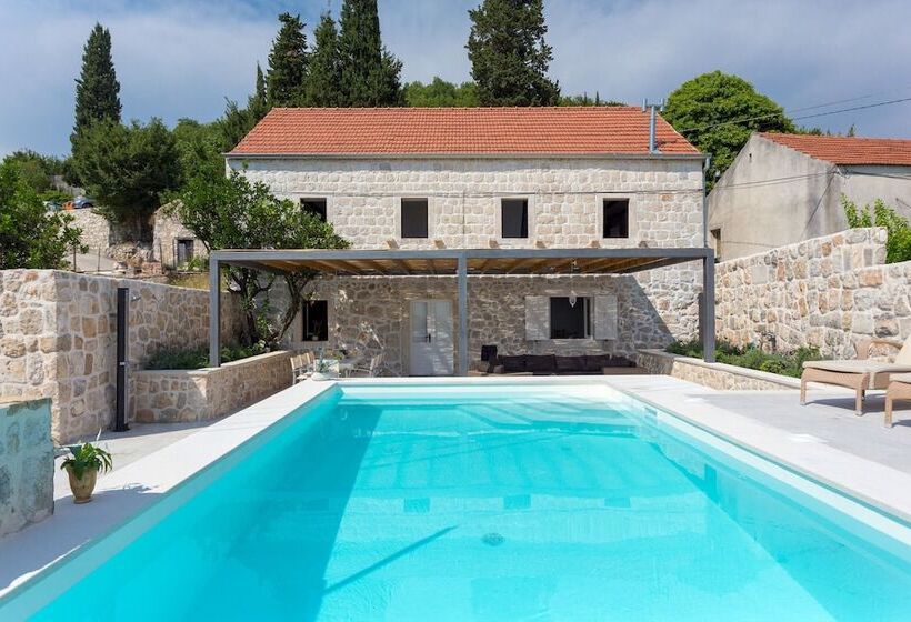 Hedera Estate, Villa Hedera Viii