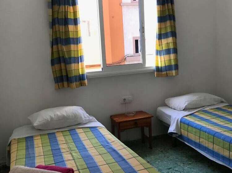 客栈  Pension Alvarez